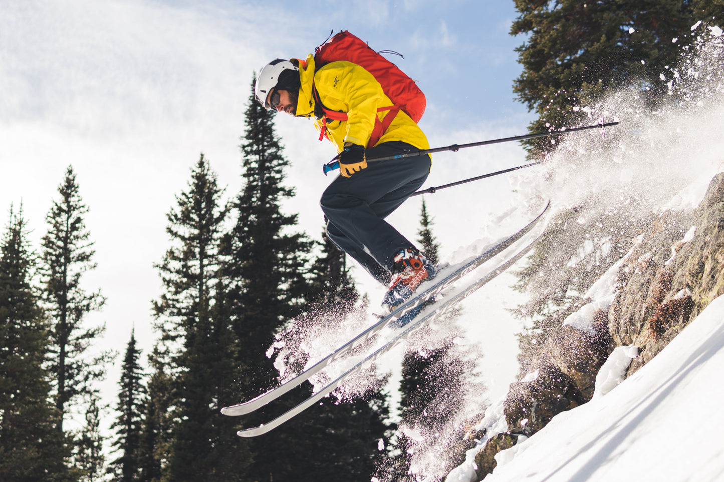 TEAM WENDY M-216 | W/ PRINCETON TEC LIGHT & SUPERIOR VENTILATION | PRO SKI HELMET