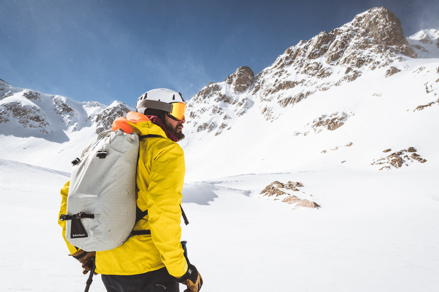 TEAM WENDY M-216 | W/ PRINCETON TEC LIGHT & SUPERIOR VENTILATION | PRO SKI HELMET