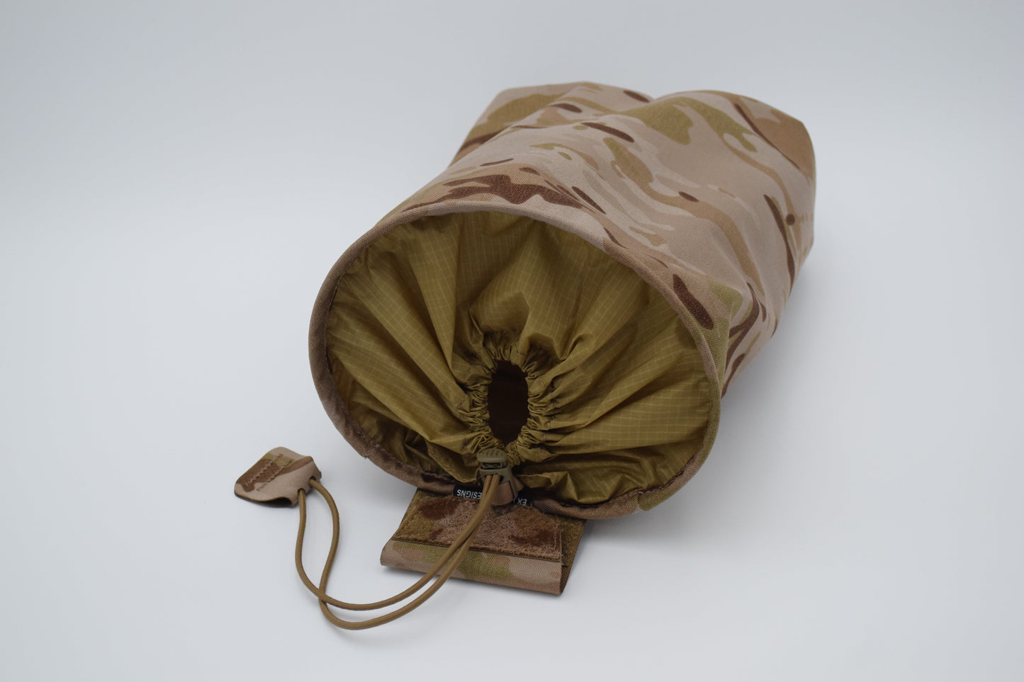 TRI-FOLD DUMP POUCH
