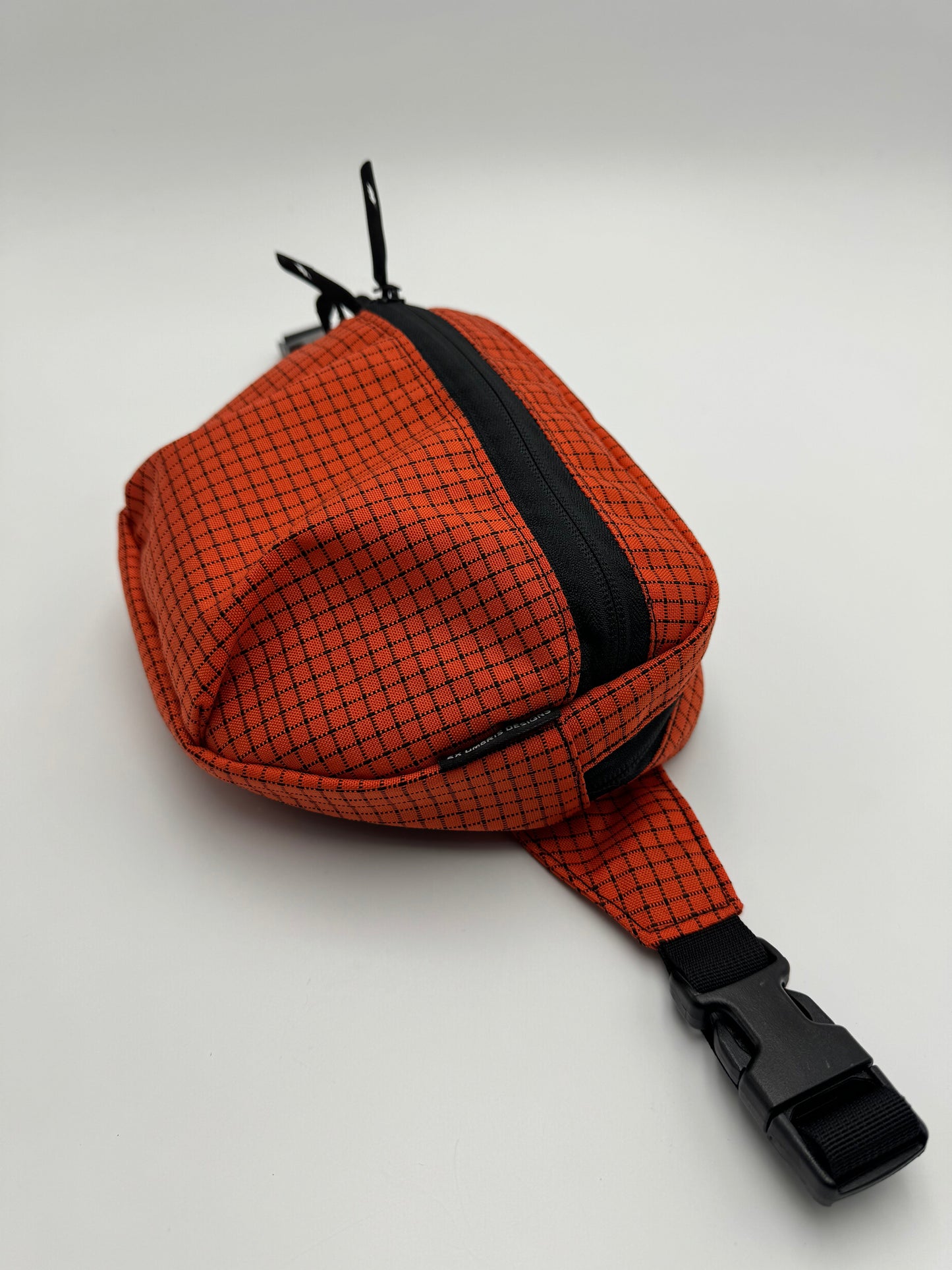 MULTIFUNCTIONAL FANNY PACK (VARIOUS COLORS & PATTERNS)