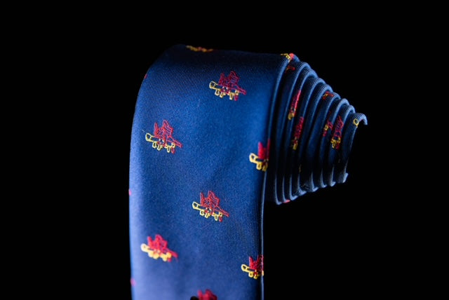 CARL G- SILENT CHERUB TIE