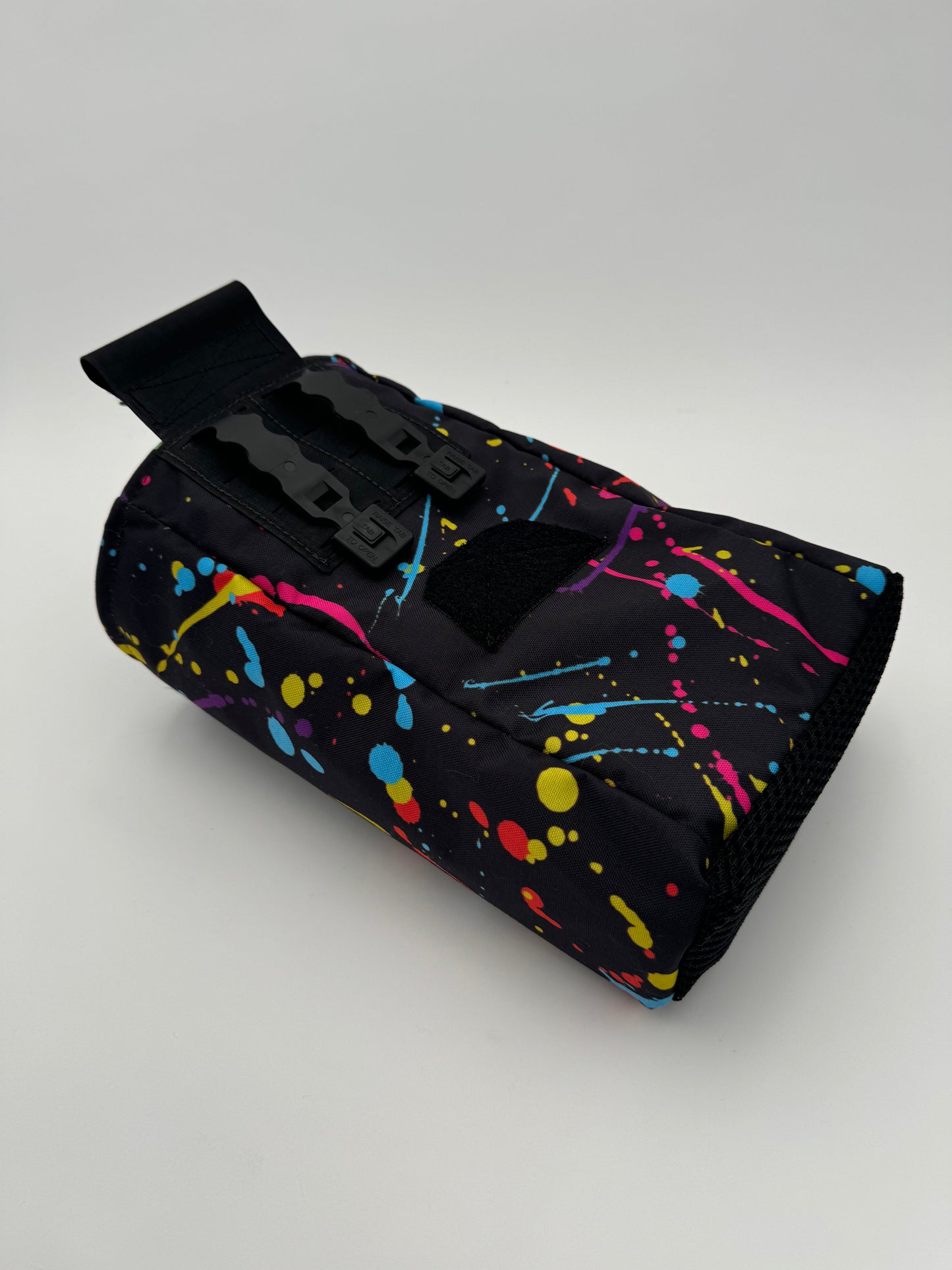 TRI-FOLD DUMP POUCH