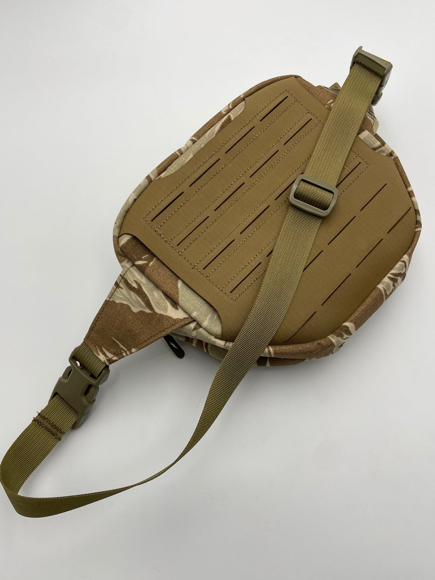 MULTIFUNCTIONAL FANNY PACK (VARIOUS COLORS & PATTERNS)