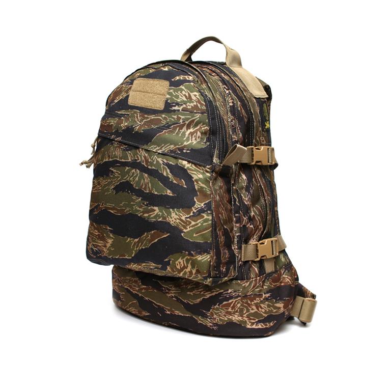 30L SLICK 3DAP (MULTI CAMO) - Frogskin