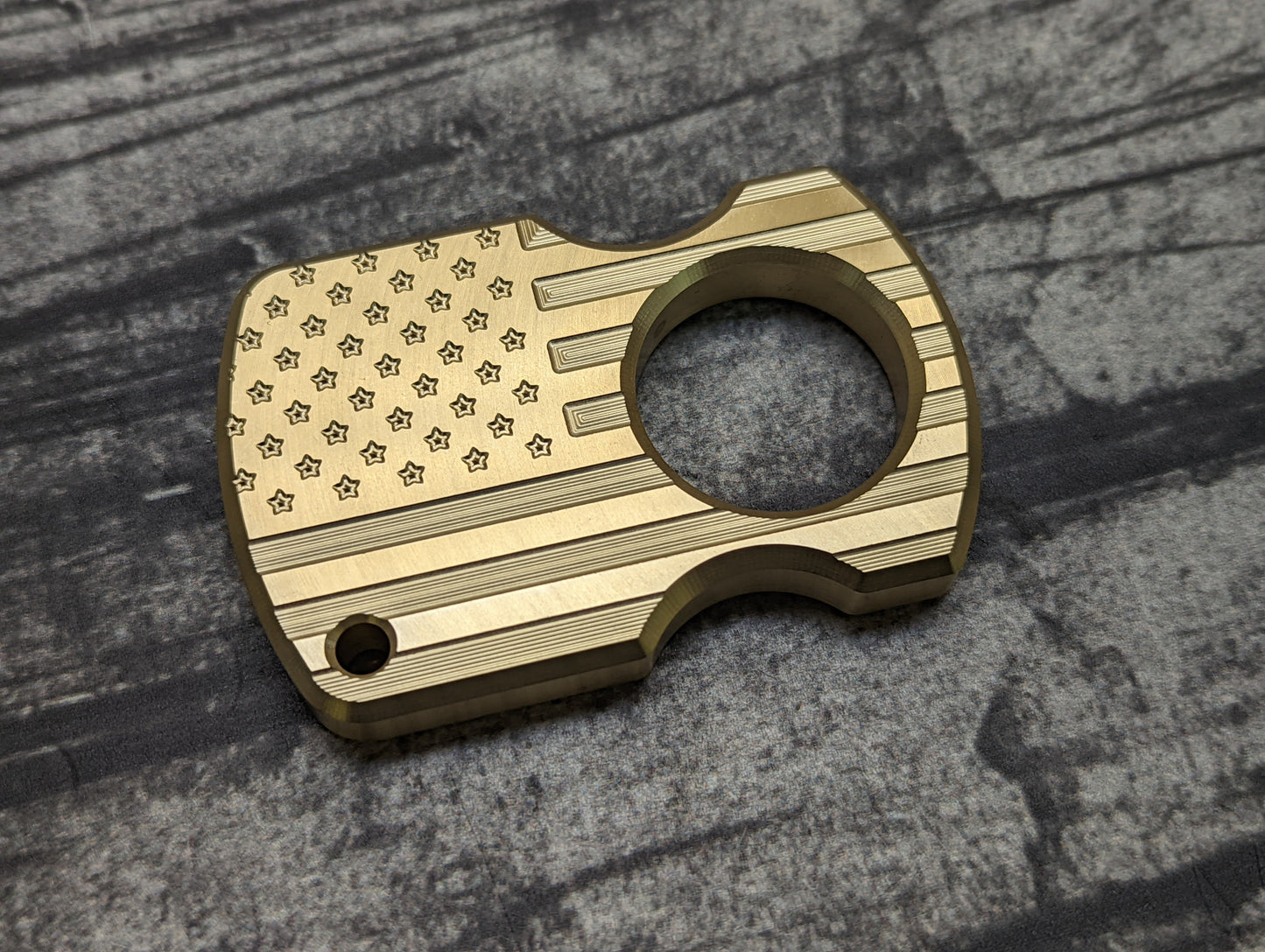 MILSPIN BRASS KNUCKLE FULL COVER AMERICAN FLAG SINGLE HOLE SOLID BRASS PAPERWEIGHT