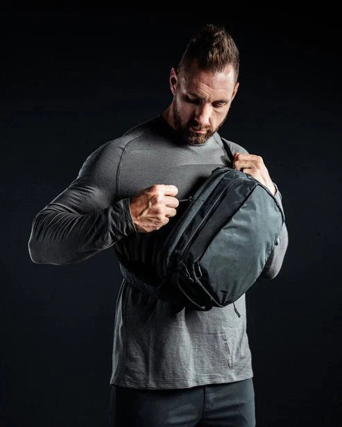 EBERLESTOCK FADE SLING: ADJUSTABLE COMFORT CARRY